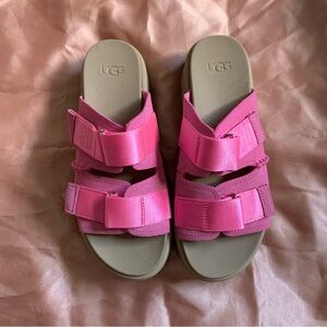 UGG Clem Sandals